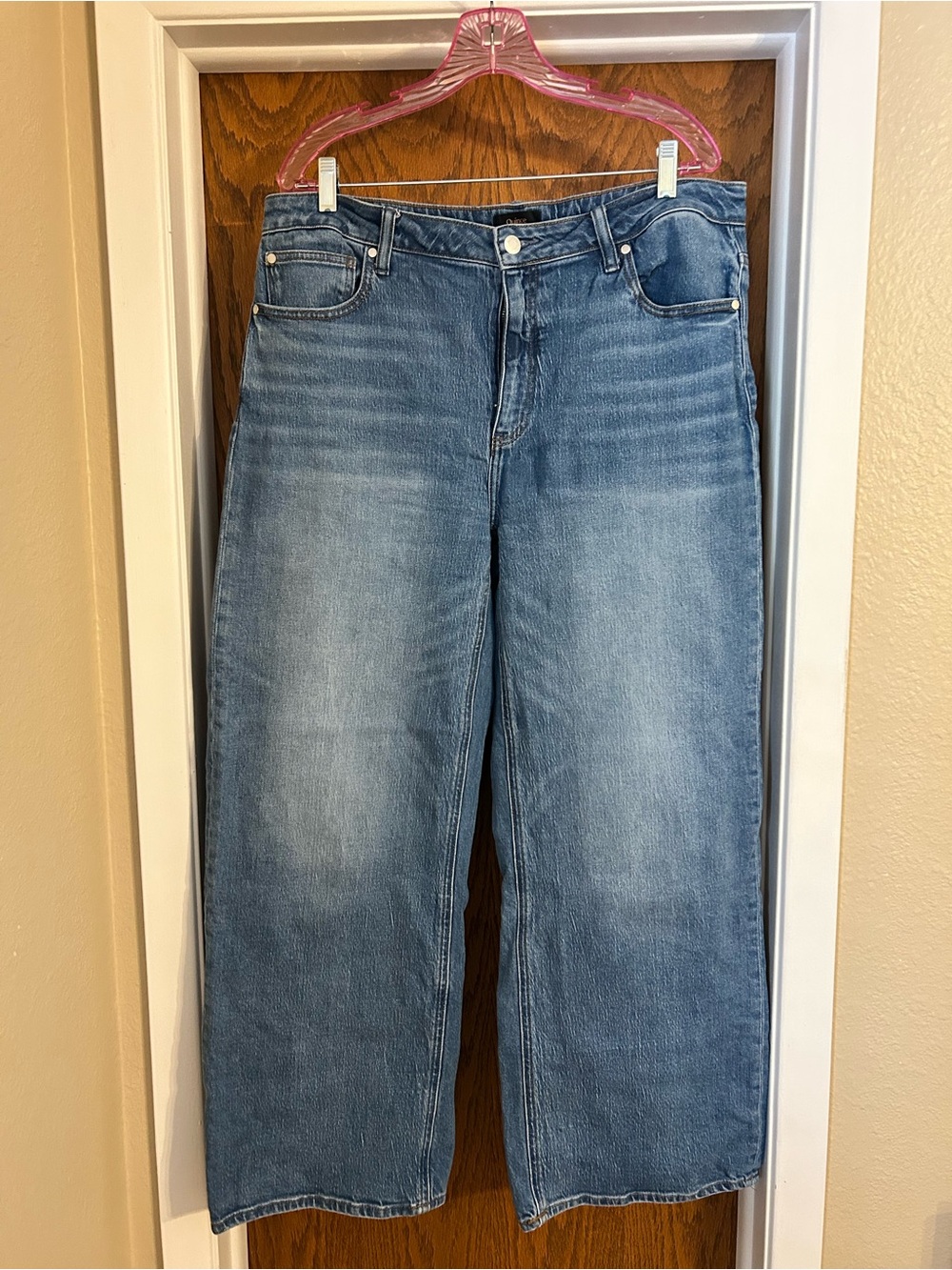 Quince Bella Stretch Relaxed Straight Jeans